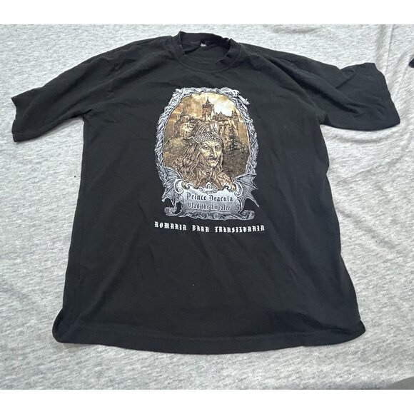 Prince Dracula T-Shirt Men's Size Large Graphic Print Pullover Short Sleeve Blac - Picture 1 of 9